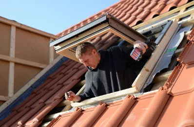 Pose de fenêtres de toit Velux au Plan